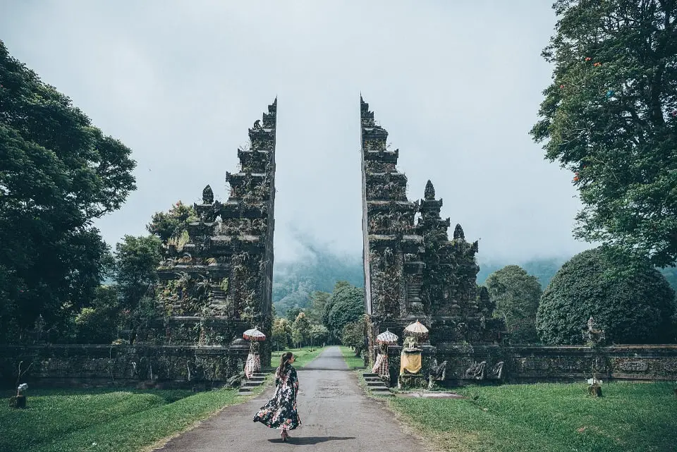 Bali Itinerary - Handara Gates