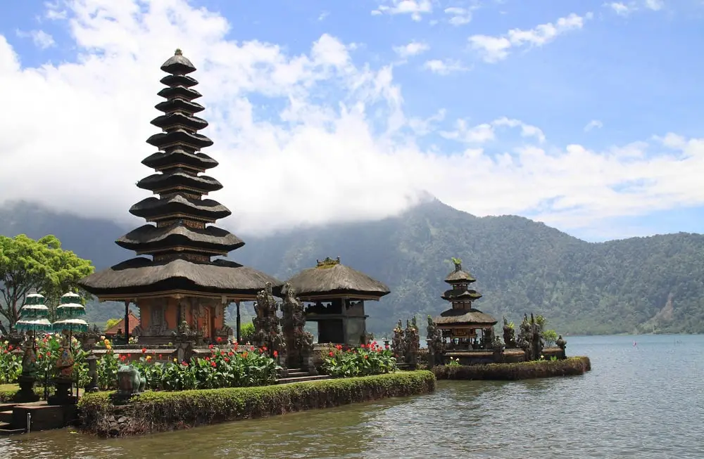 Bali Itinerary - Ulun Danu Baratan Temple