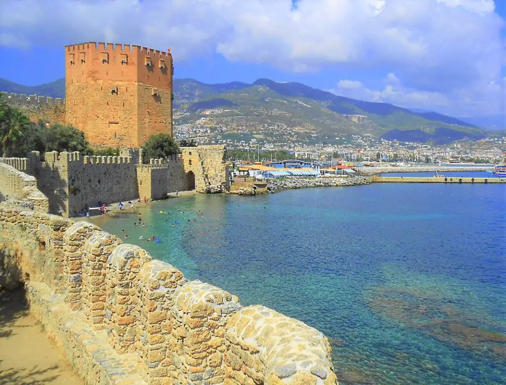 Alanya Travel Guide - Red Tower
