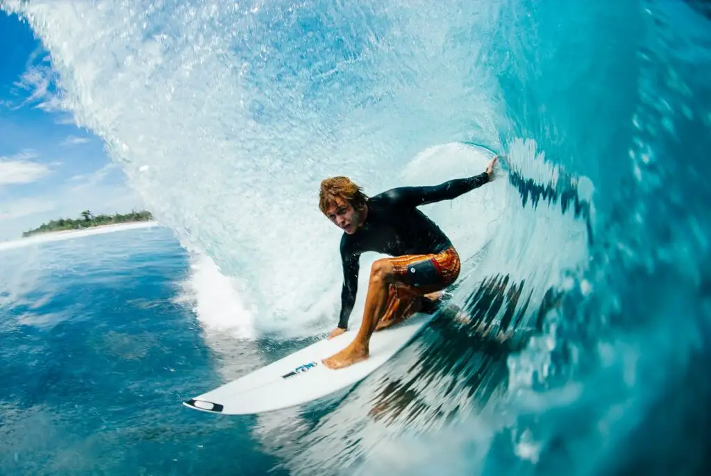 Bali Itinerary - surfing