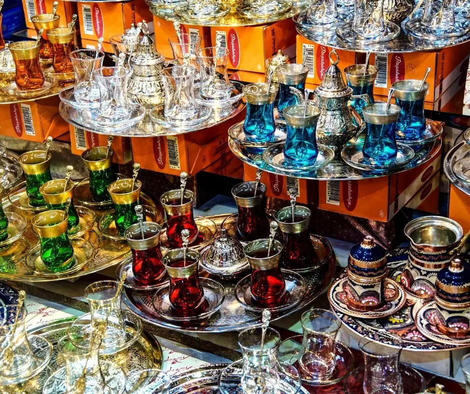 Turkish Souvenirs - what to buy in Turkey - Tea sets