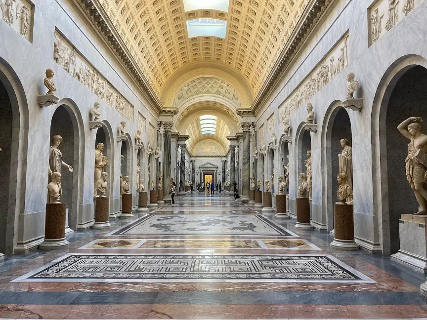 2 weeks in Italy itinerary - Vatican Museum