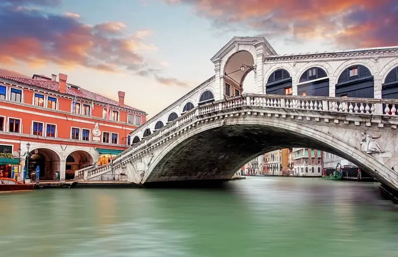 2 weeks in Italy itinerary - Rialto bridge