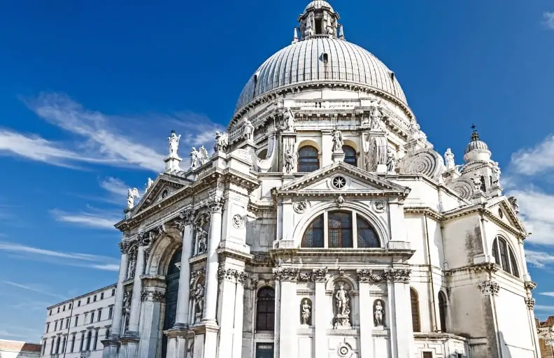 3 days in Venice Itinerary Basilica di santa maria di salute