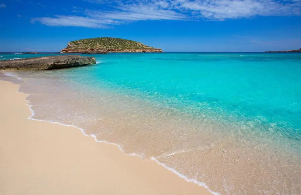 The Best Ibiza Beaches for Every traveller: An Exclusive Guide!