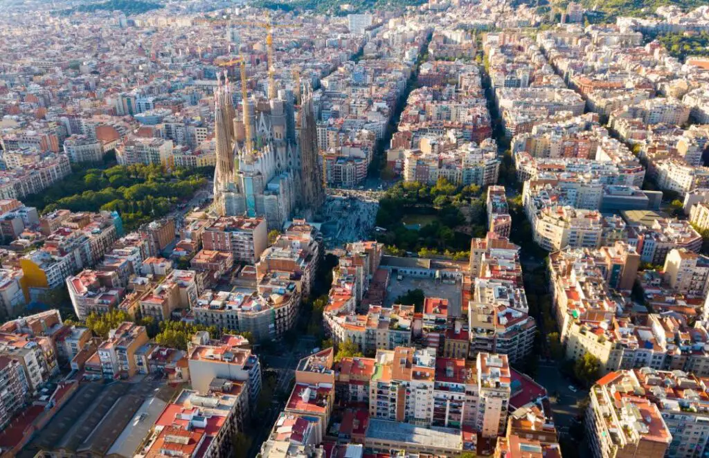 Where to Stay in Barcelona: The Best Areas for Tourists